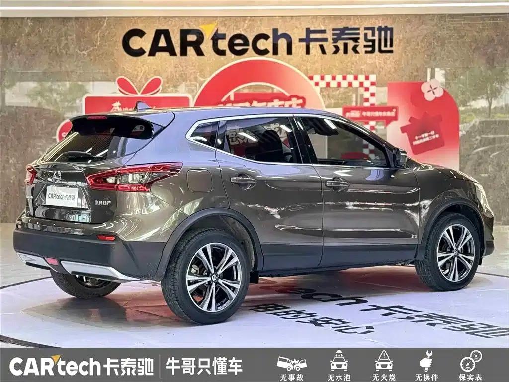 Nissan Qashqai 2021 2.0L CVT Luxury Edition — миниатюра 4