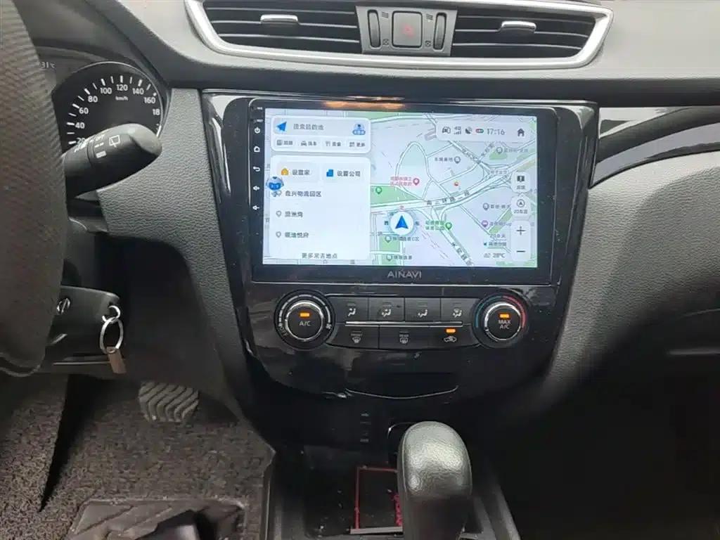 Nissan Qashqai 2016 2.0L CVT Elite Edition — миниатюра 13
