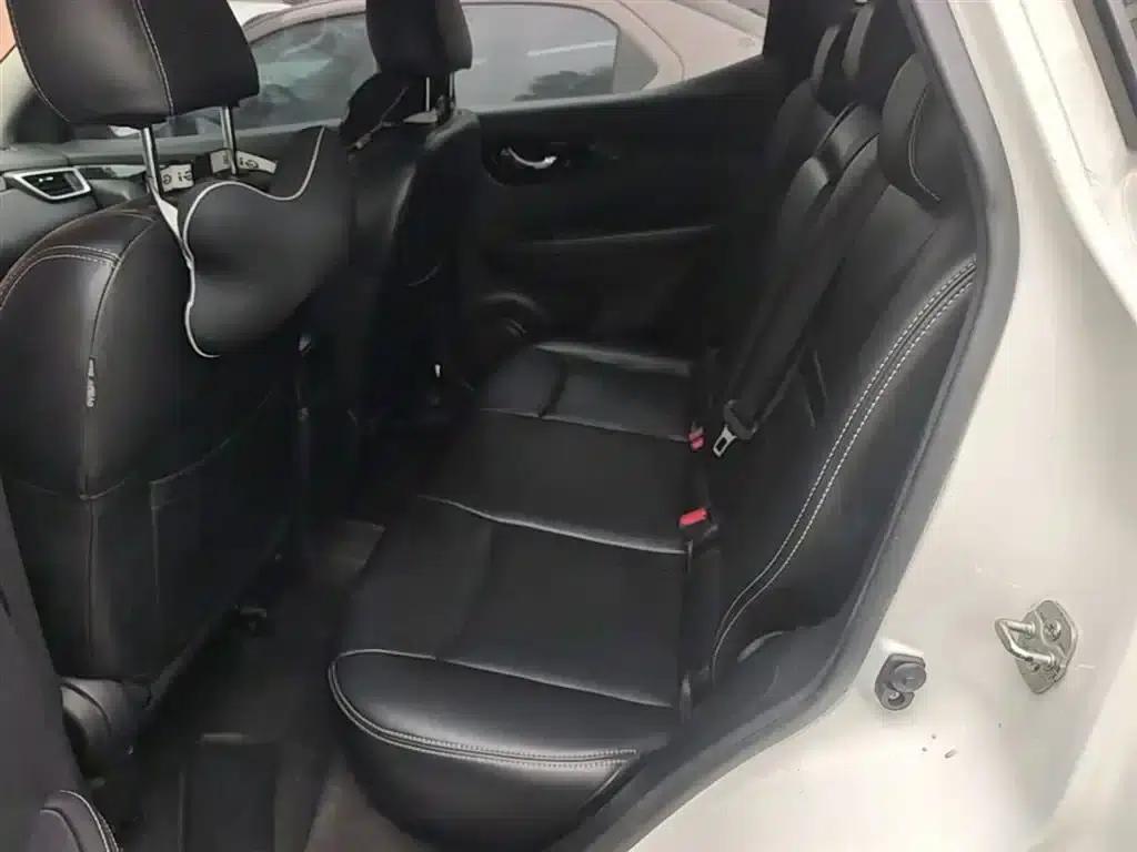 Nissan Qashqai 2016 2.0L CVT Elite Edition — миниатюра 17