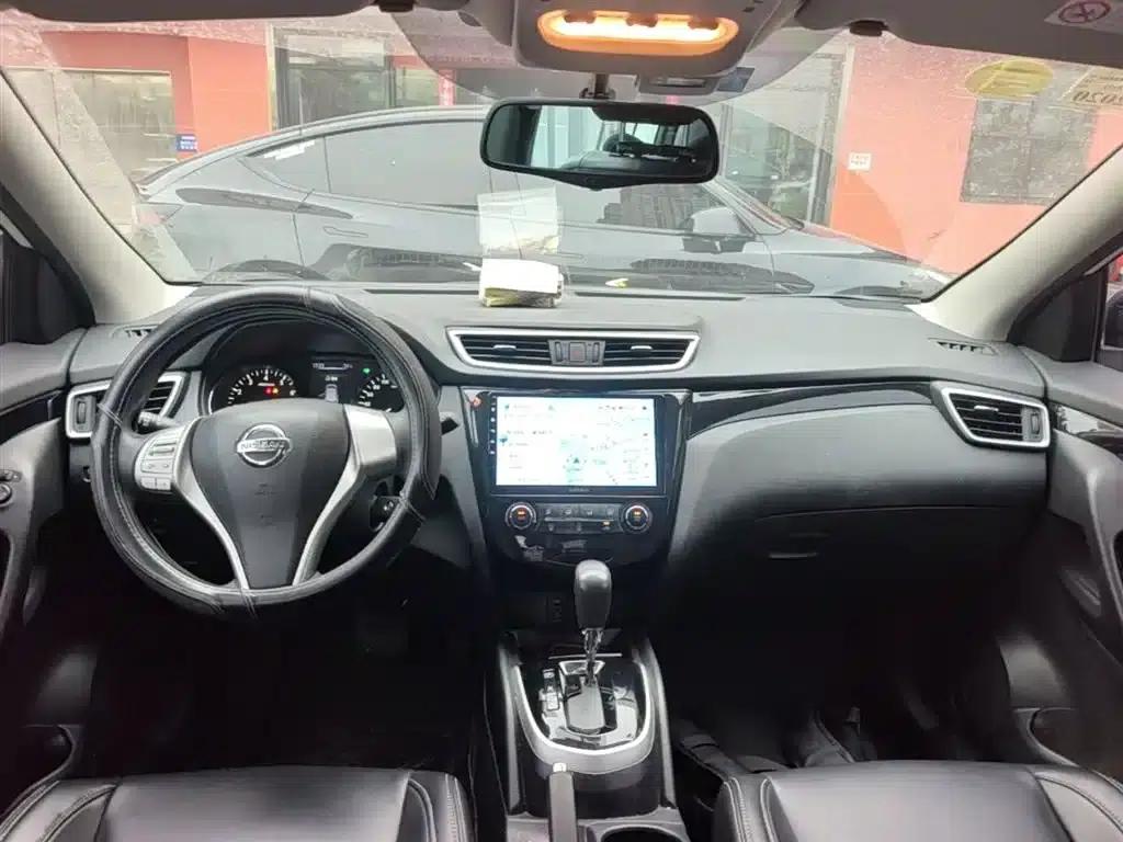 Nissan Qashqai 2016 2.0L CVT Elite Edition — миниатюра 10