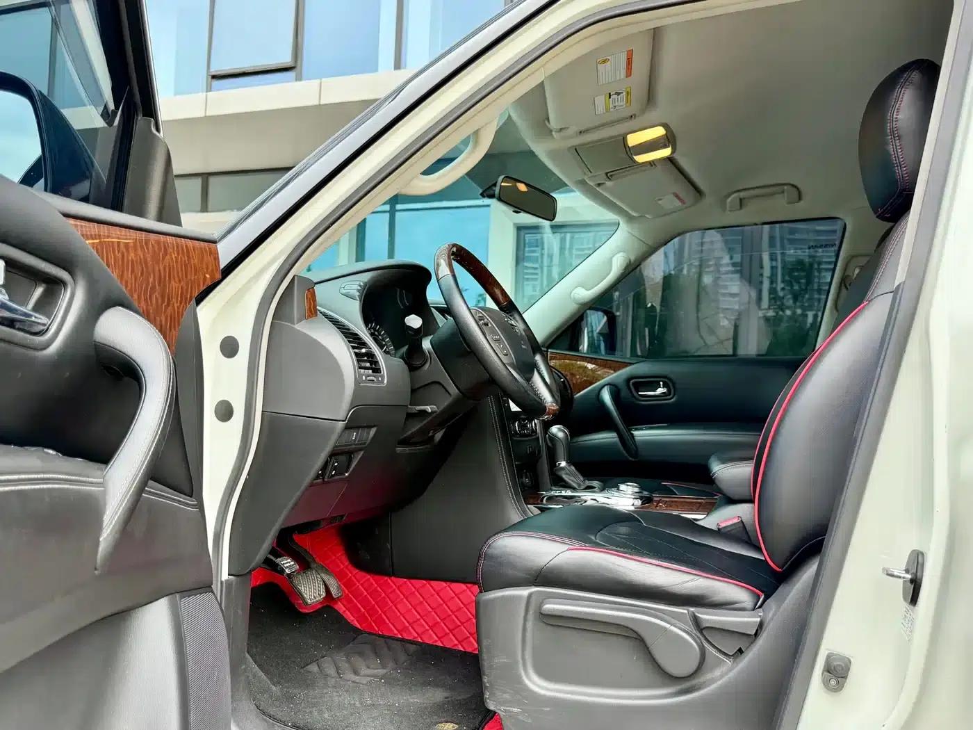 Nissan Patrol 2018 4.0L Leader Edition — миниатюра 6