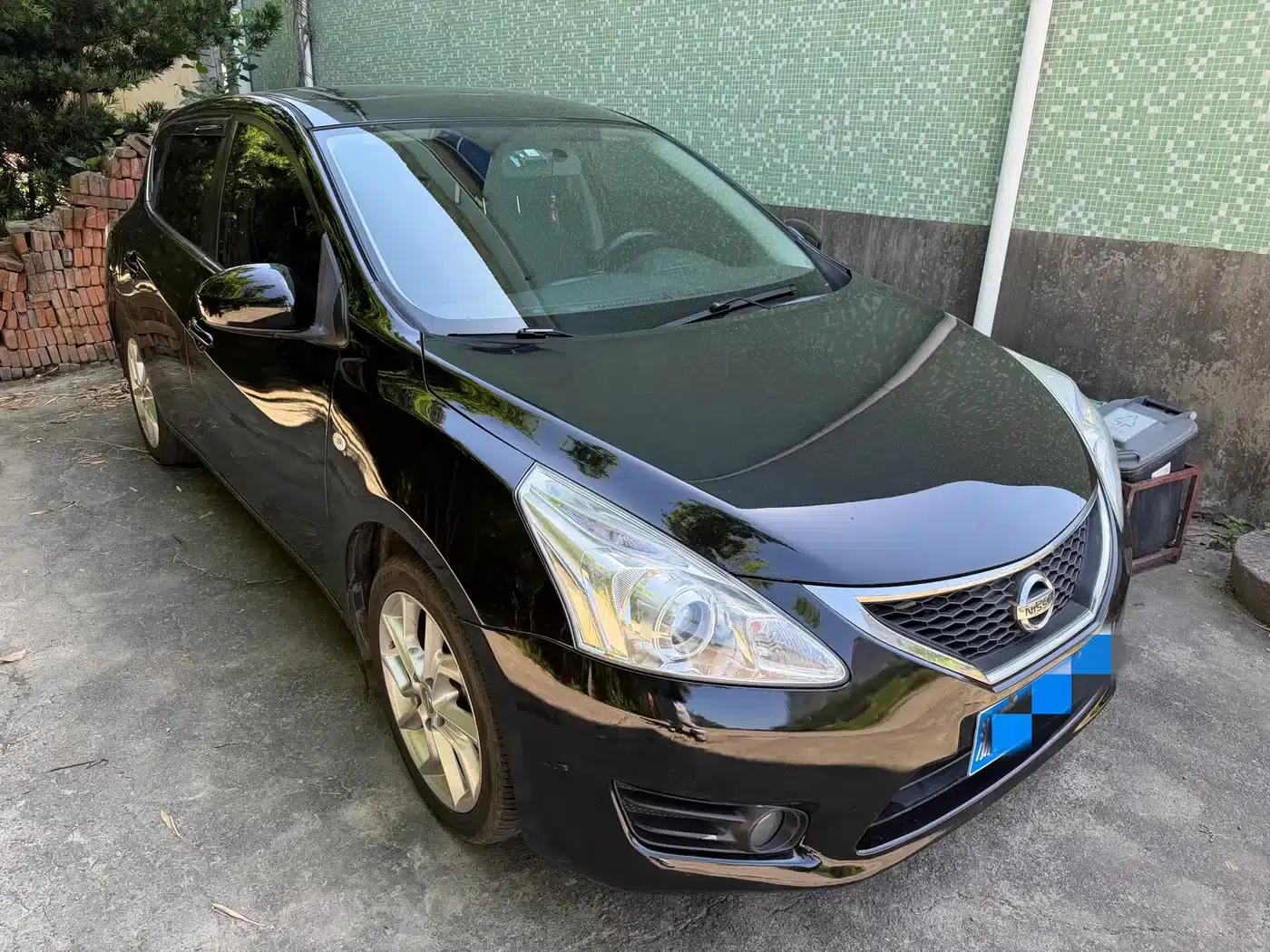 2011 Tiida 1.6T M-CVT Sport Edition — миниатюра 2