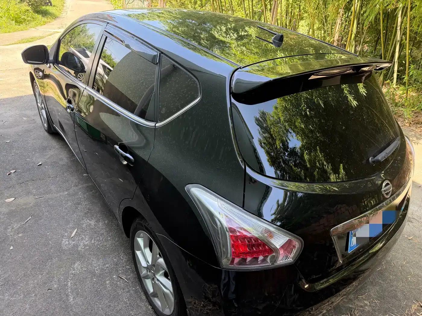 2011 Tiida 1.6T M-CVT Sport Edition — миниатюра 4