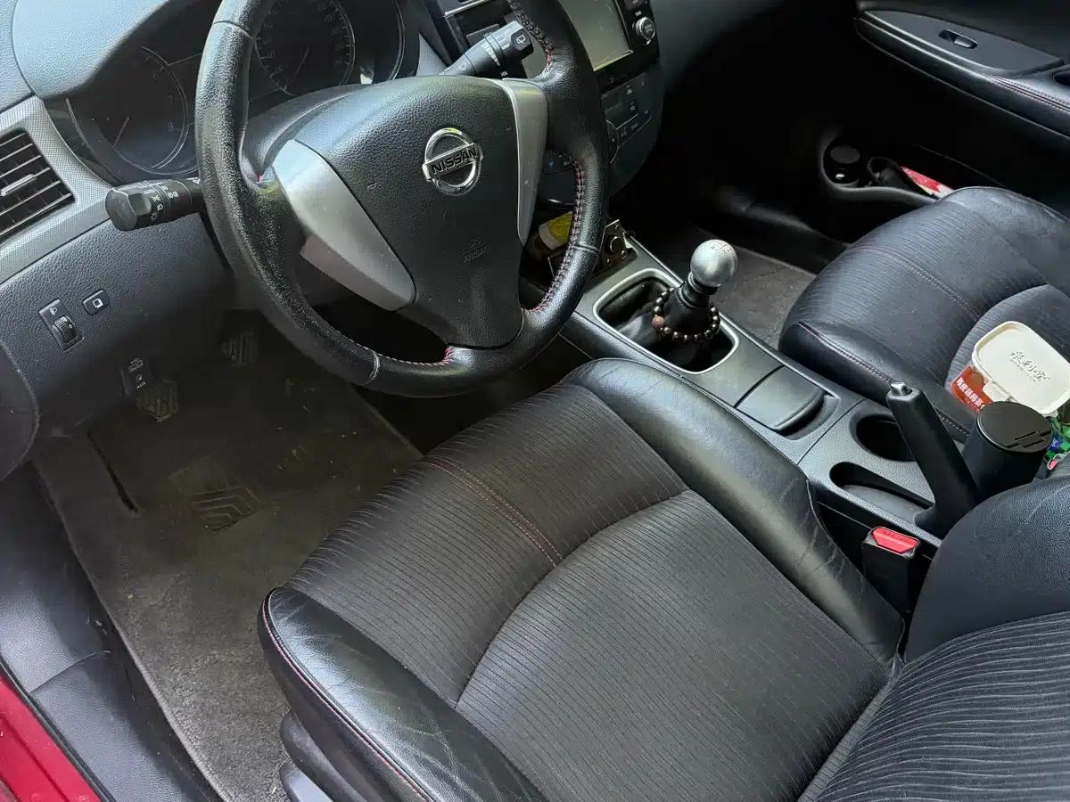 2011 Tiida 1.6T M-CVT Sport Edition — миниатюра 10