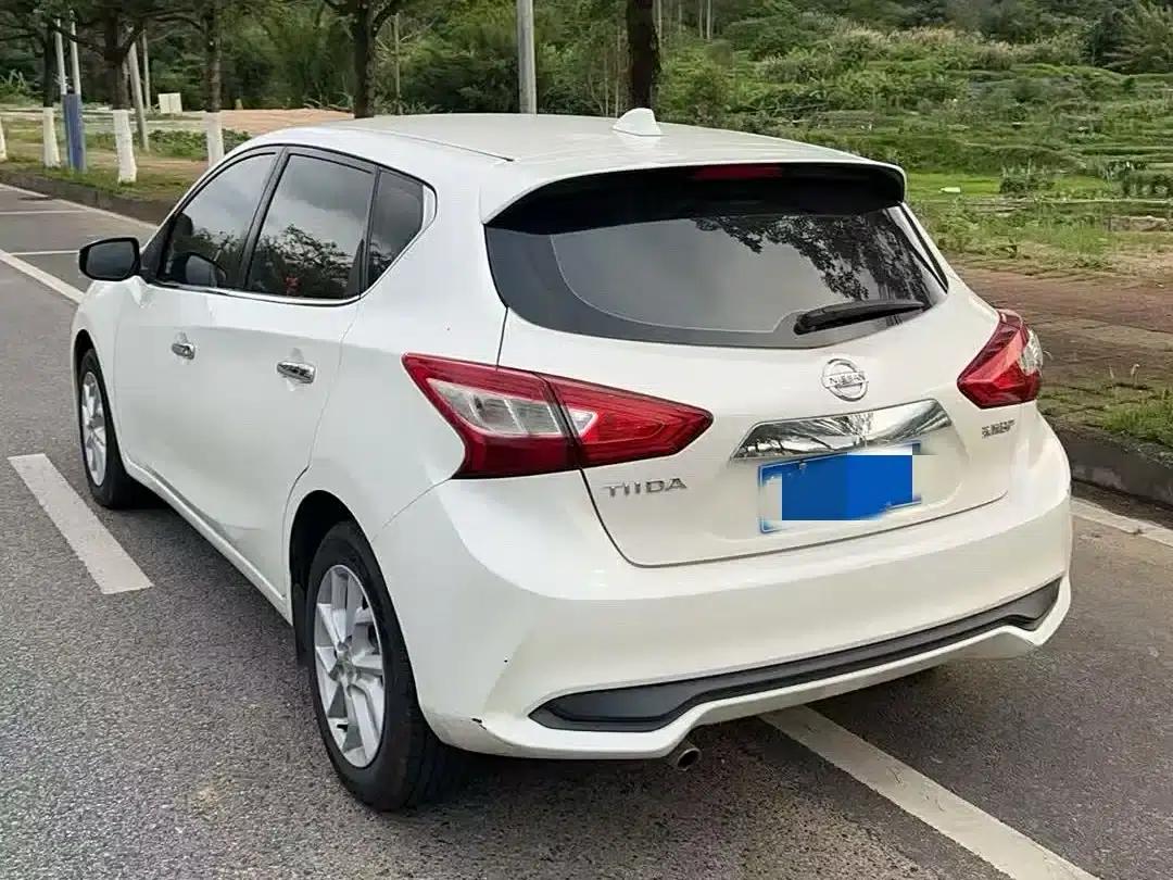 2021 Tiida 1.6L CVT Smart Edition — миниатюра 4
