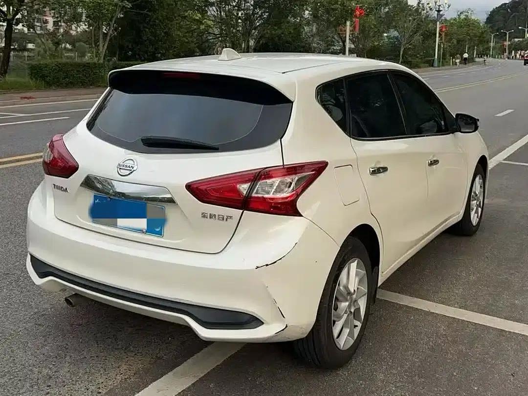 2021 Tiida 1.6L CVT Smart Edition — миниатюра 5