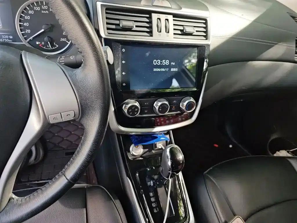2020 Tiida 1.6L CVT Smart Edition — миниатюра 9