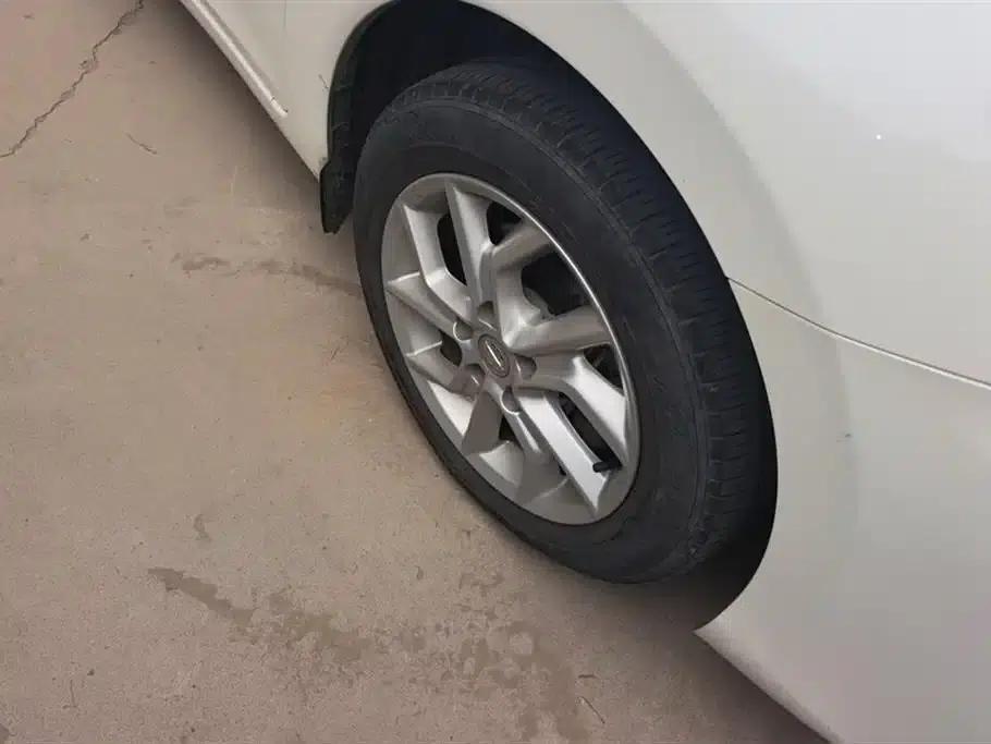 2021 Tiida 1.6L CVT Sport Edition — миниатюра 6