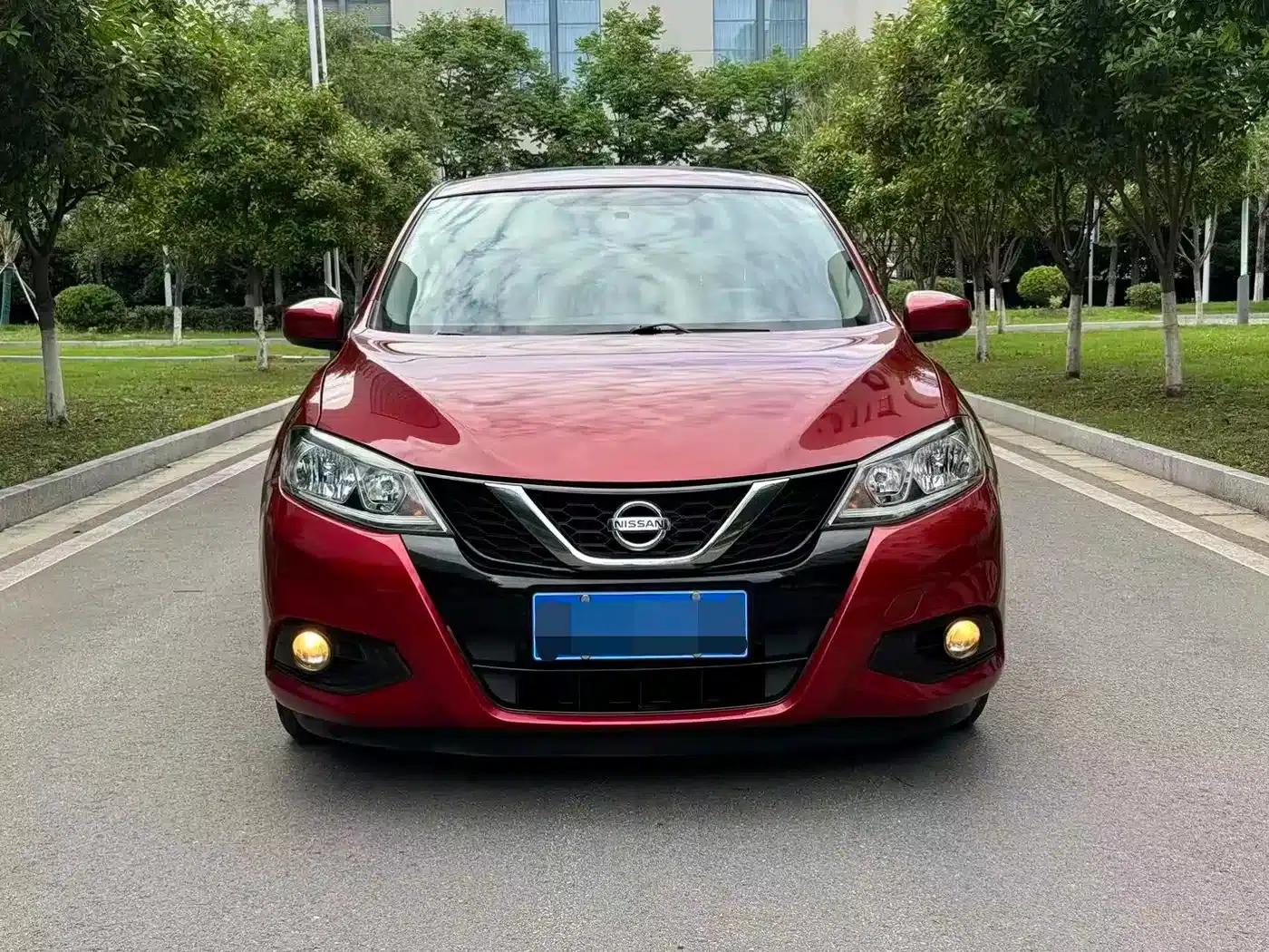 2016 Tiida 1.6L CVT Sport Edition — миниатюра 2