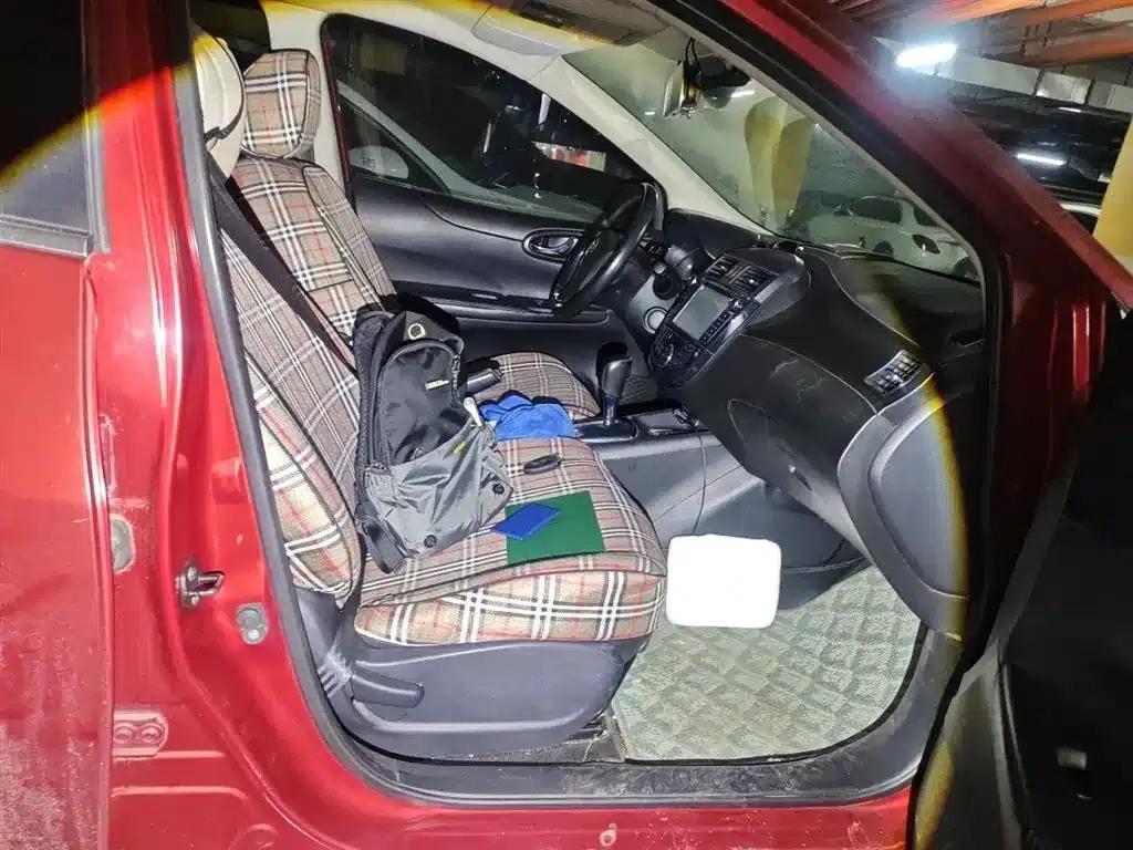 Tiida 2011 1.6L CVT Smart — миниатюра 19
