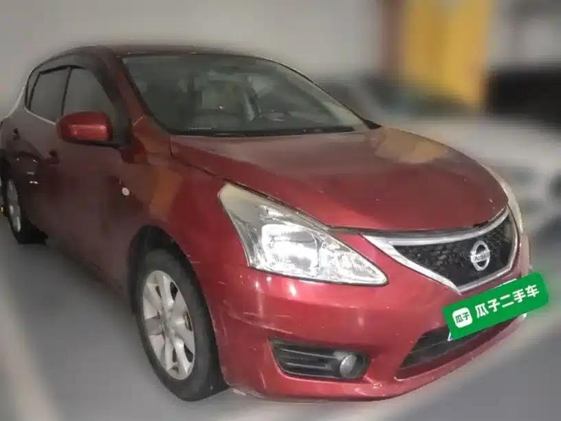 Tiida 2011 1.6L CVT Smart — миниатюра 25