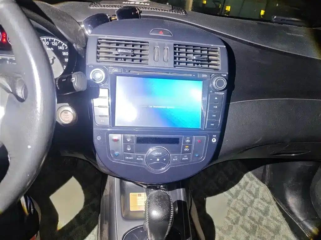 Tiida 2011 1.6L CVT Smart — миниатюра 6