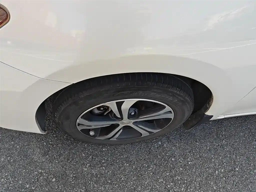 2019 Tiida 1.6L CVT Smart Edition (China VI Emission Standard) — миниатюра 23