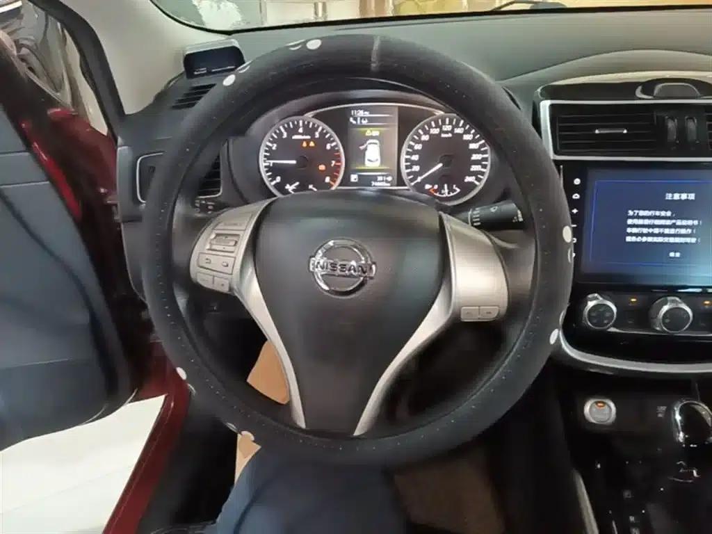 2016 Tiida 1.6L CVT Smart Edition — миниатюра 11