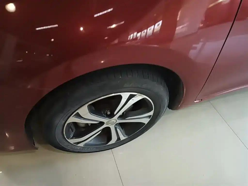 2016 Tiida 1.6L CVT Smart Edition — миниатюра 23