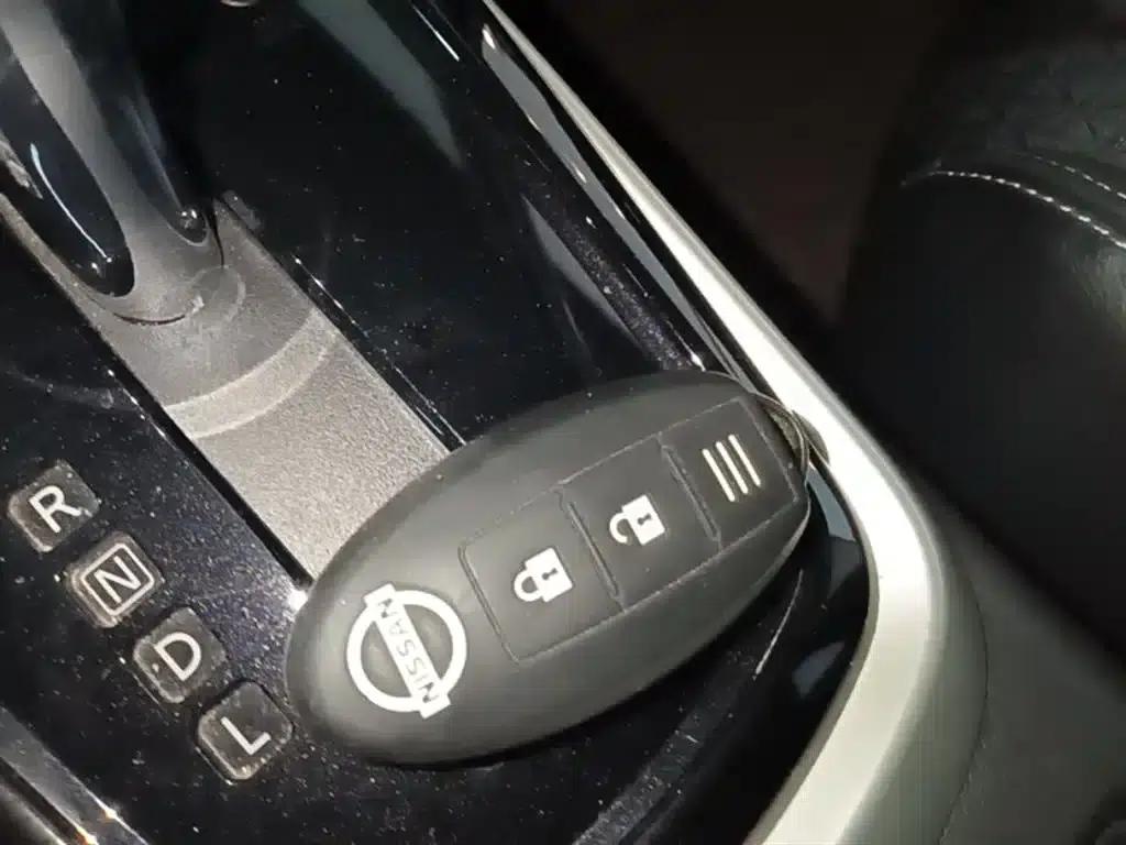 2016 Tiida 1.6L CVT Smart Edition — миниатюра 9