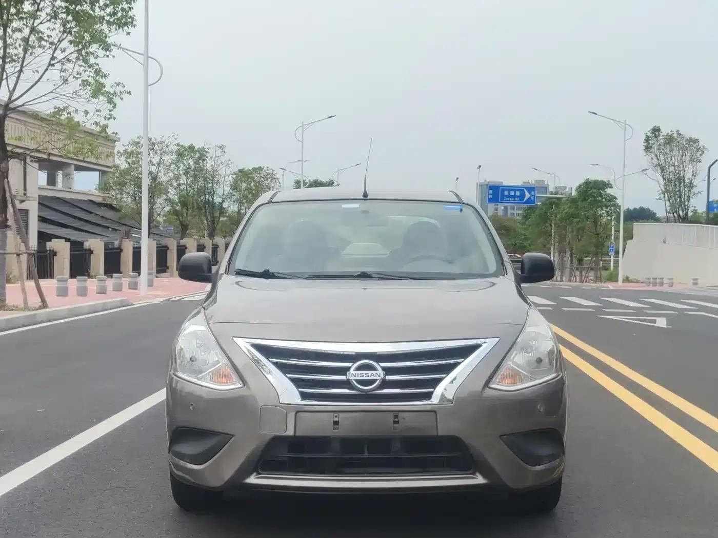 Nissan Sunny 2015 1.5XE CVT Comfort Edition — миниатюра 2
