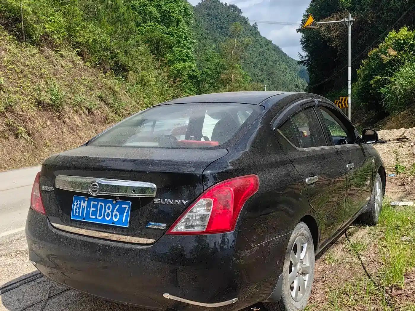 Nissan Sunny 2011 1.5XE CVT Comfort Edition — миниатюра 5