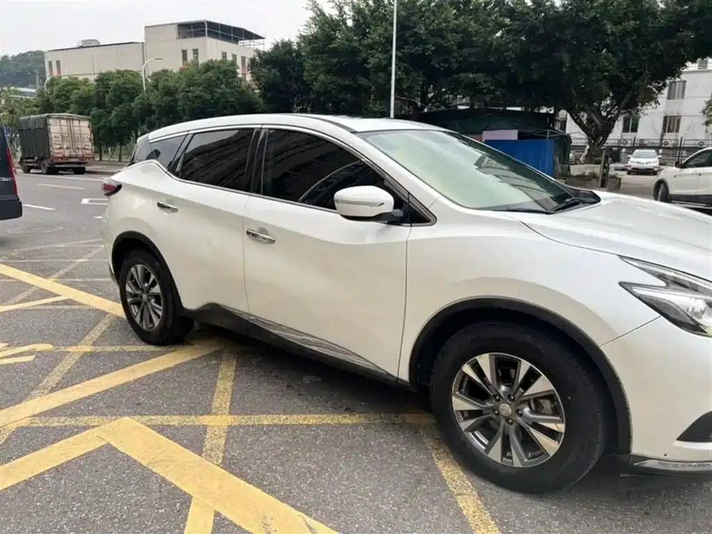 Nissan Murano 2017 2.5L XL 2WD Smart Edition — миниатюра 4