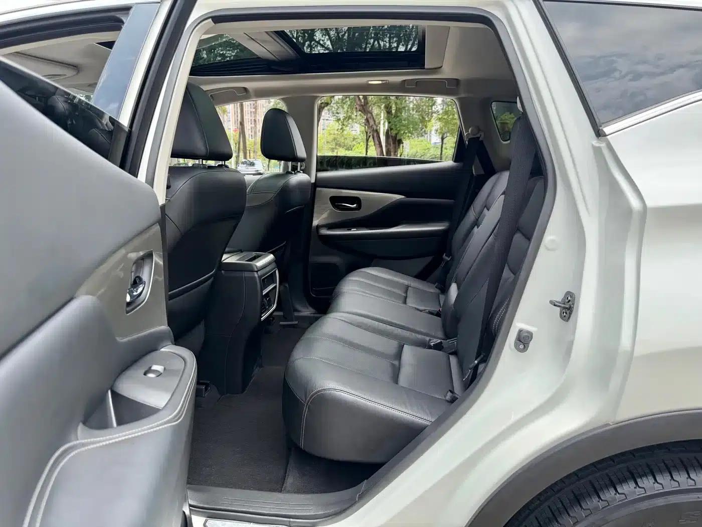 Nissan Murano 2017 2.5L XL 2WD Smart Edition — миниатюра 18