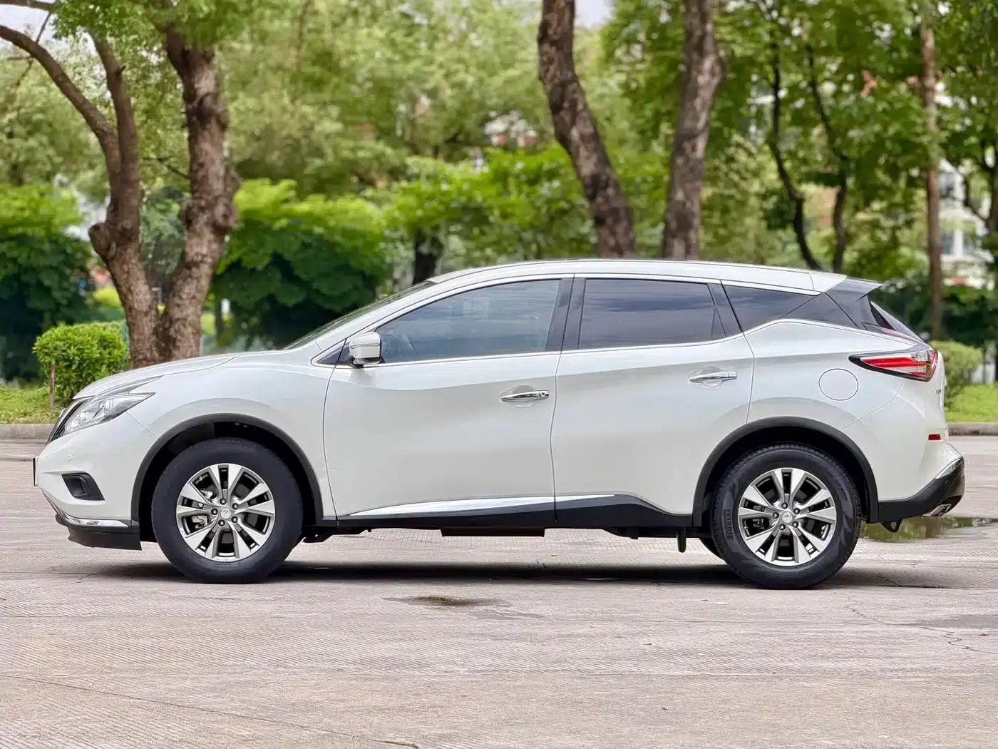 Nissan Murano 2017 2.5L XL 2WD Smart Edition — миниатюра 4