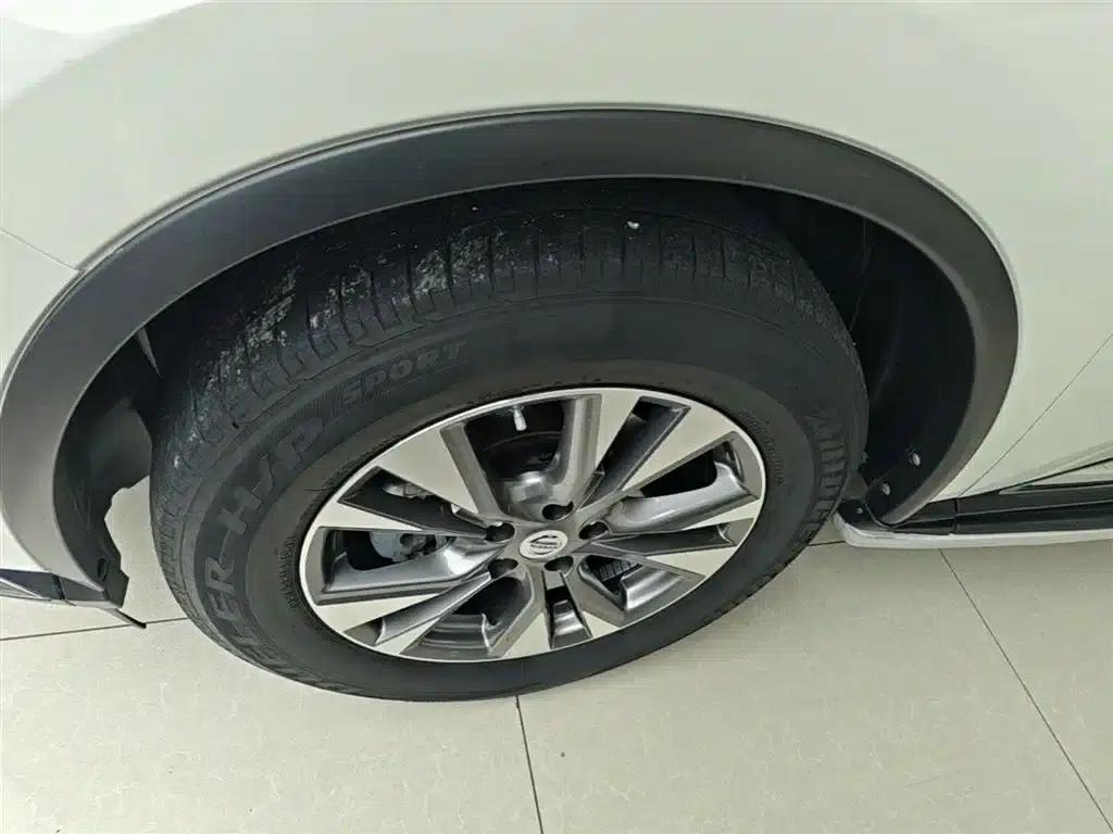 Nissan Murano 2017 2.5 S/C HEV XE 4WD Hybrid Premium Edition — миниатюра 25