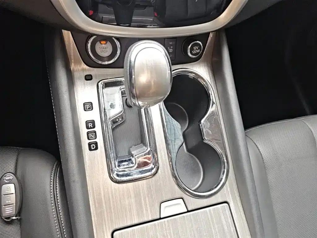 Nissan Murano 2017 2.5 S/C HEV XE 4WD Hybrid Premium Edition — миниатюра 10