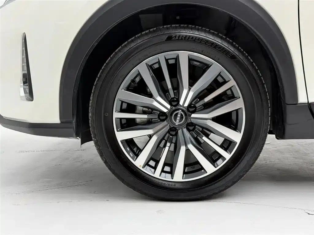 Nissan Kicks 2023 Sporty Edition 1.5L: Unleashing Power and Luxury — миниатюра 13
