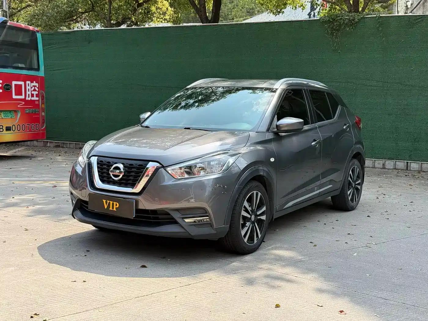 Nissan Kicks 2017 1.5L CVT Cool Edition — миниатюра 1