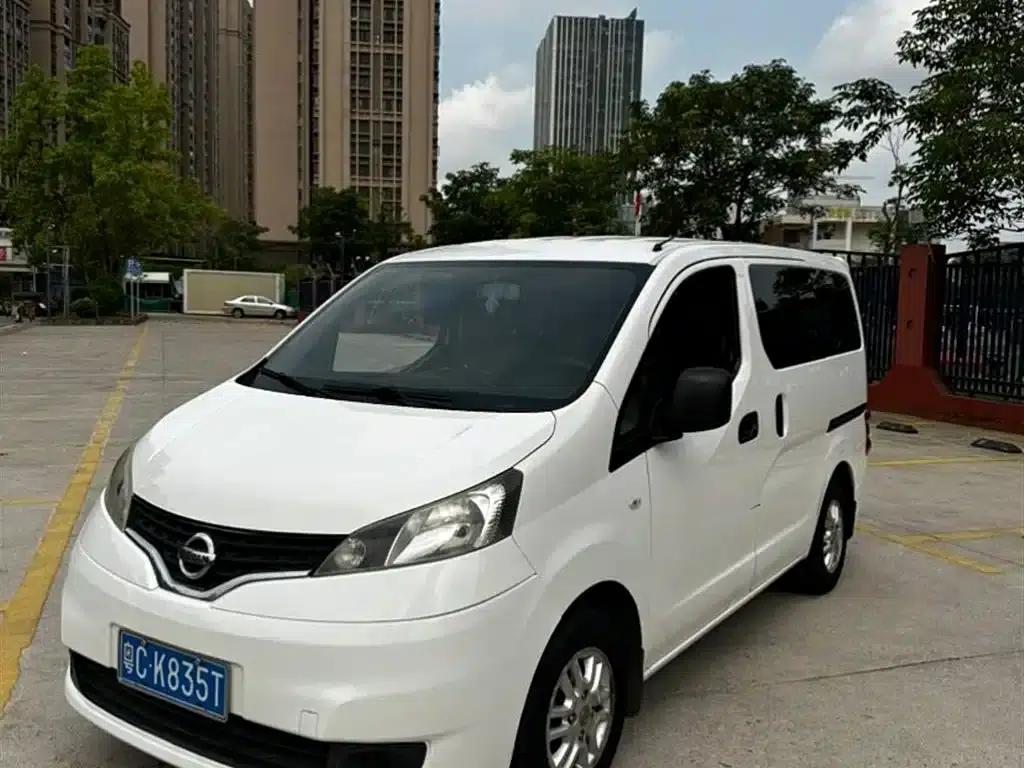 Nissan NV200 2013 1.6L Luxury Edition (China IV Emission Standard) — миниатюра 1