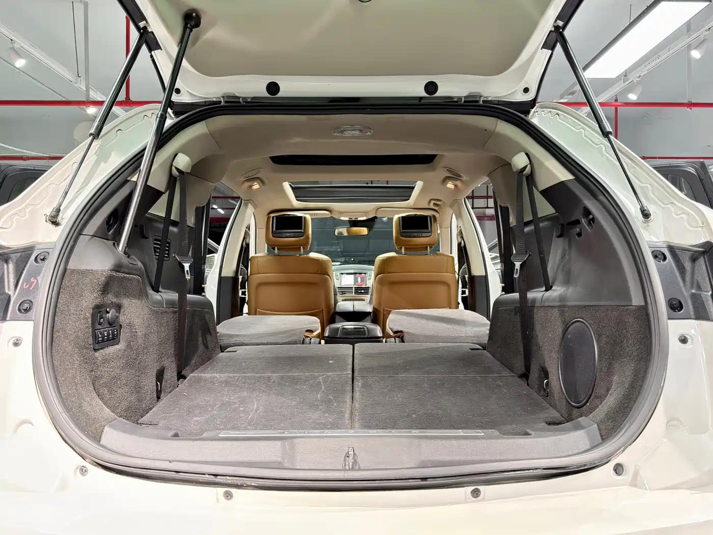 2010 Lincoln MKT 3.5T EcoBoost AWD — миниатюра 12