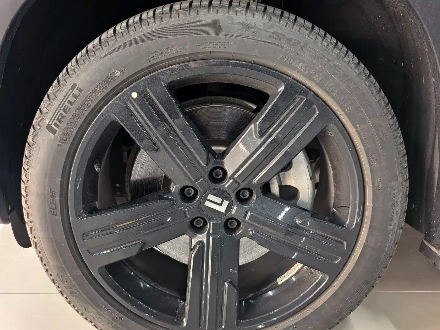 Extreme Stone 01 2023 Premium 6-Seater Edition — миниатюра 13