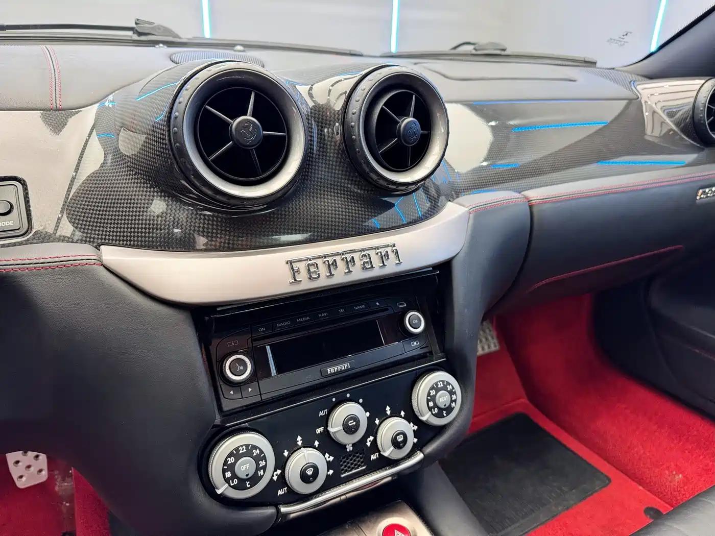Ferrari 599 2006 model, 599 GTB Fiorano 6.0 — миниатюра 14