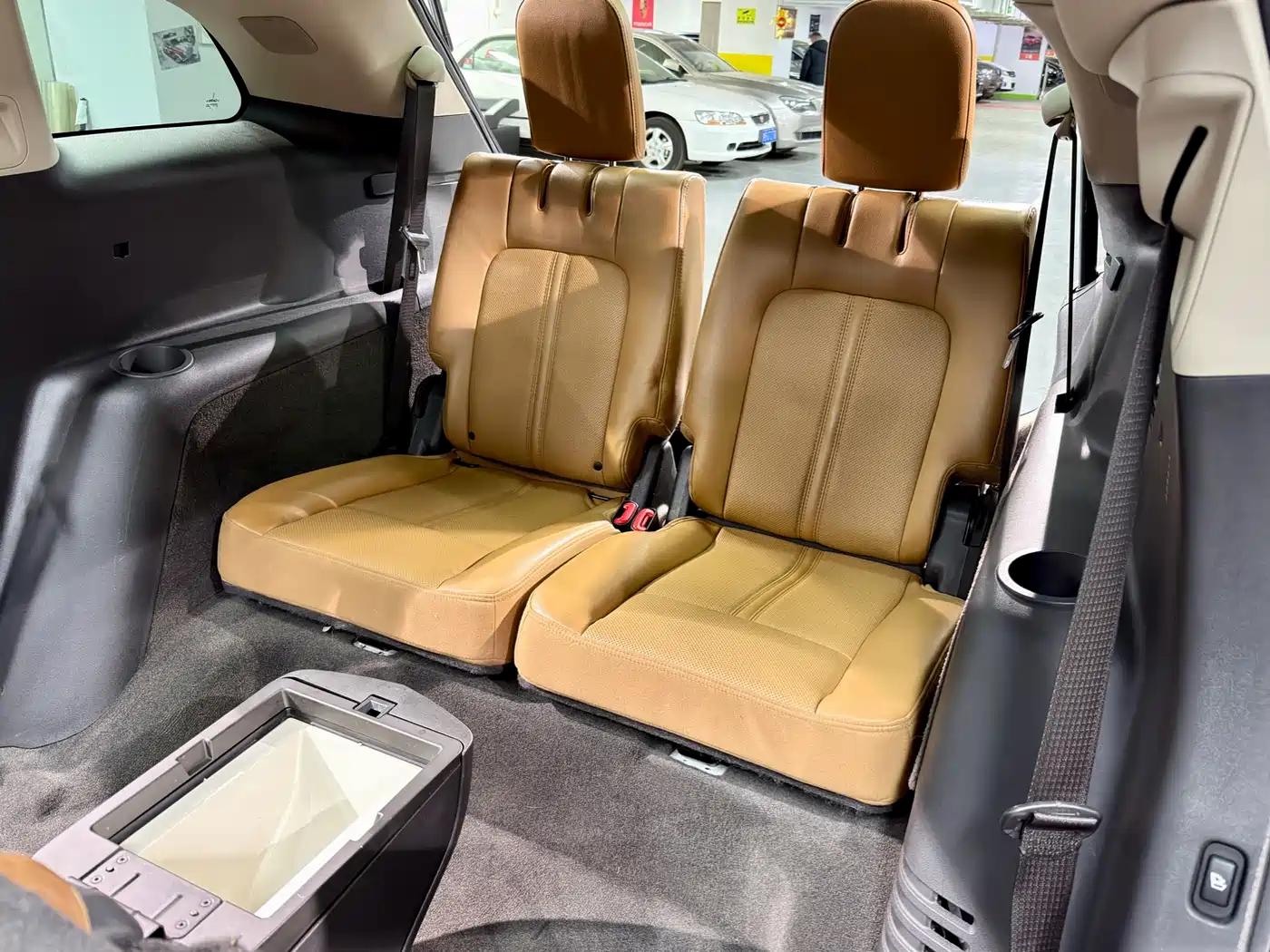 2010 Lincoln MKT 3.5T EcoBoost AWD — миниатюра 11
