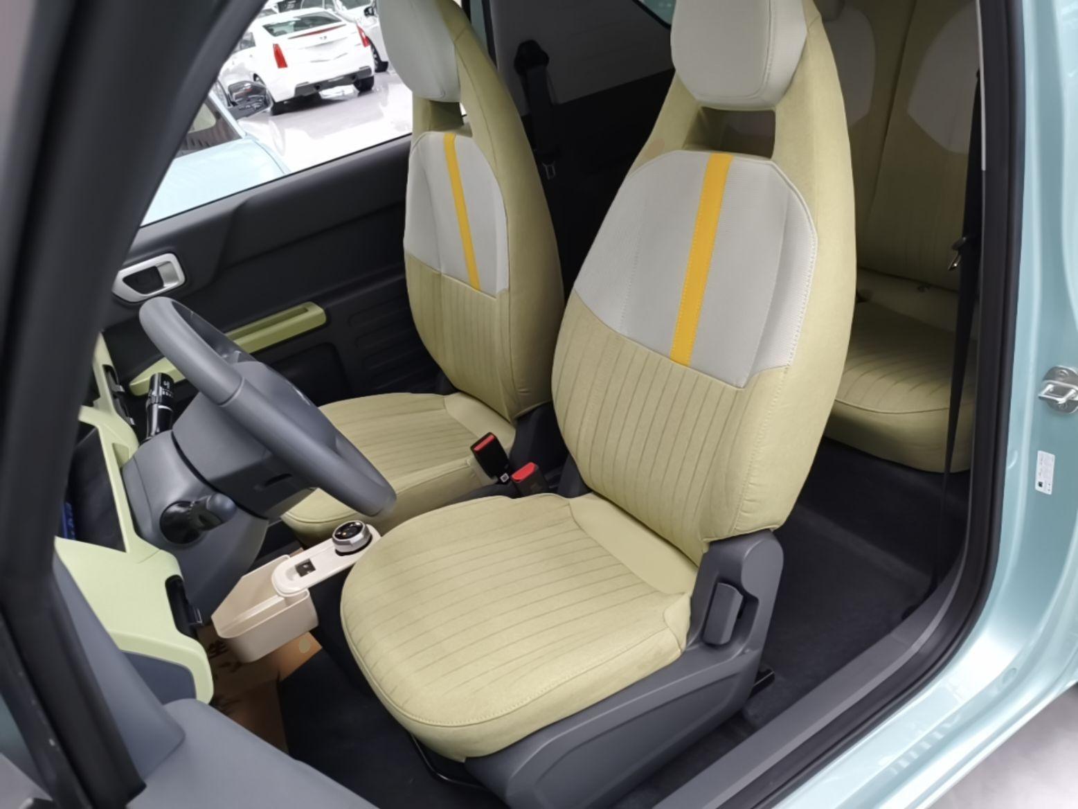 Geely Galaxy Panda 2024 Panda Mini 200km Endurance Bear — миниатюра 18