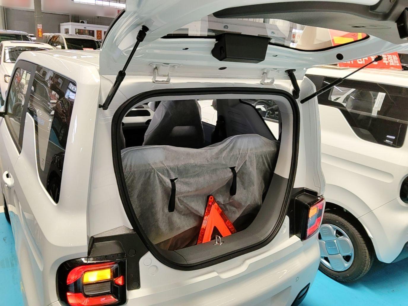 Geely Galaxy Panda 2024 Panda Mini 200km Endurance Bear — миниатюра 22