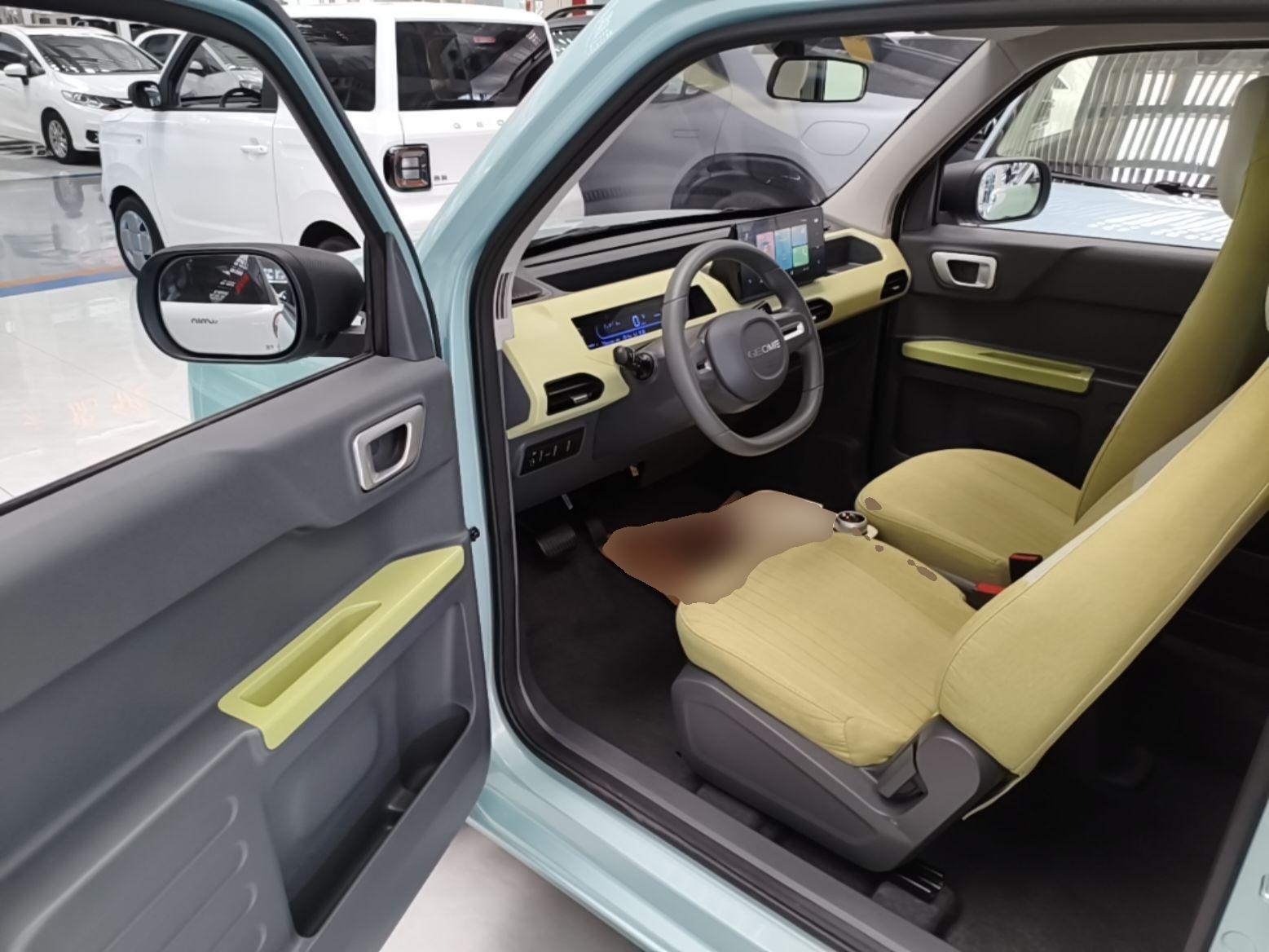 Geely Galaxy Panda 2024 Panda Mini 200km Endurance Bear — миниатюра 19