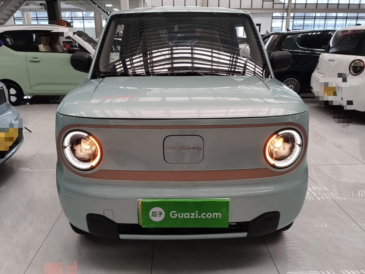 Geely Galaxy Panda 2024 Panda Mini 200km Endurance Bear — миниатюра 2