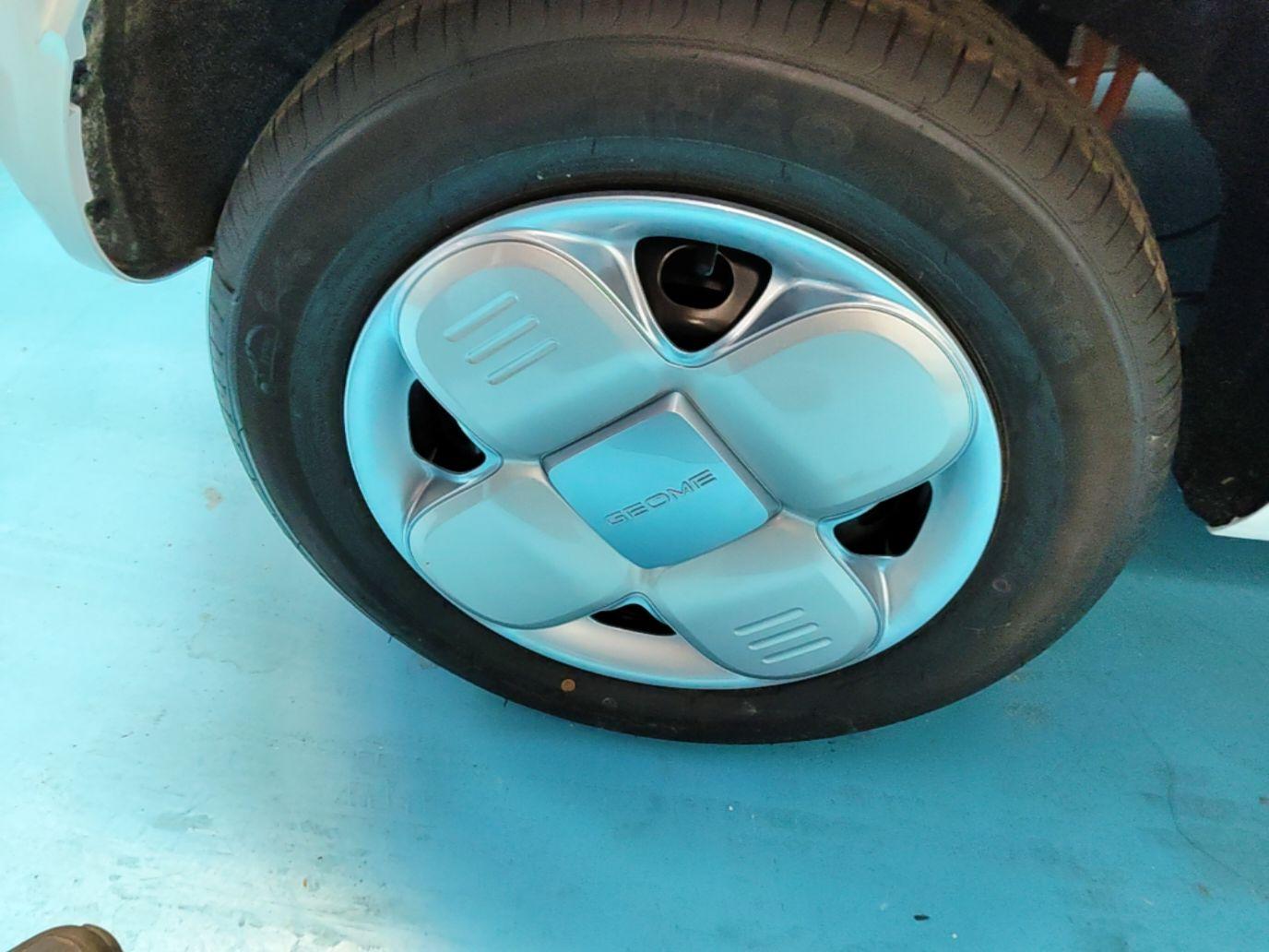 Geely Galaxy Panda 2024 Panda Mini 200km Endurance Bear — миниатюра 10