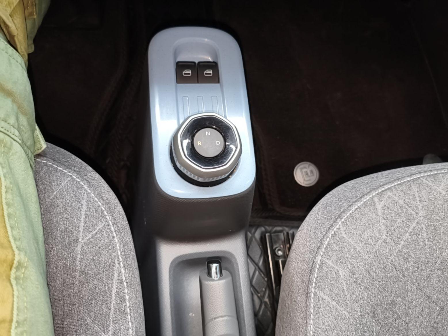 Geely Galaxy Panda 2024 Panda Mini 200km Endurance Bear — миниатюра 17
