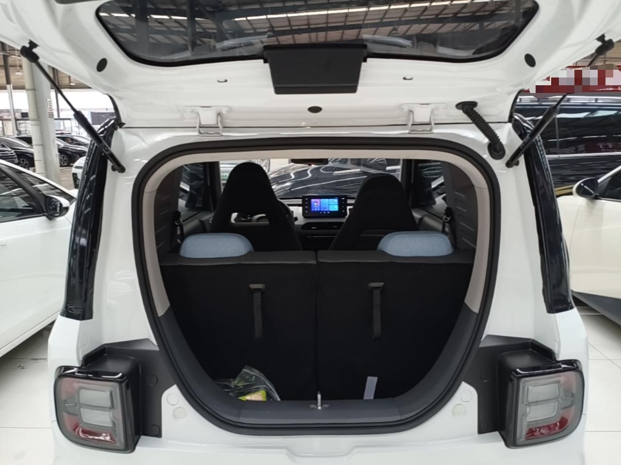 Geely Galaxy Panda 2024 Panda Mini 200km Endurance Bear — миниатюра 22
