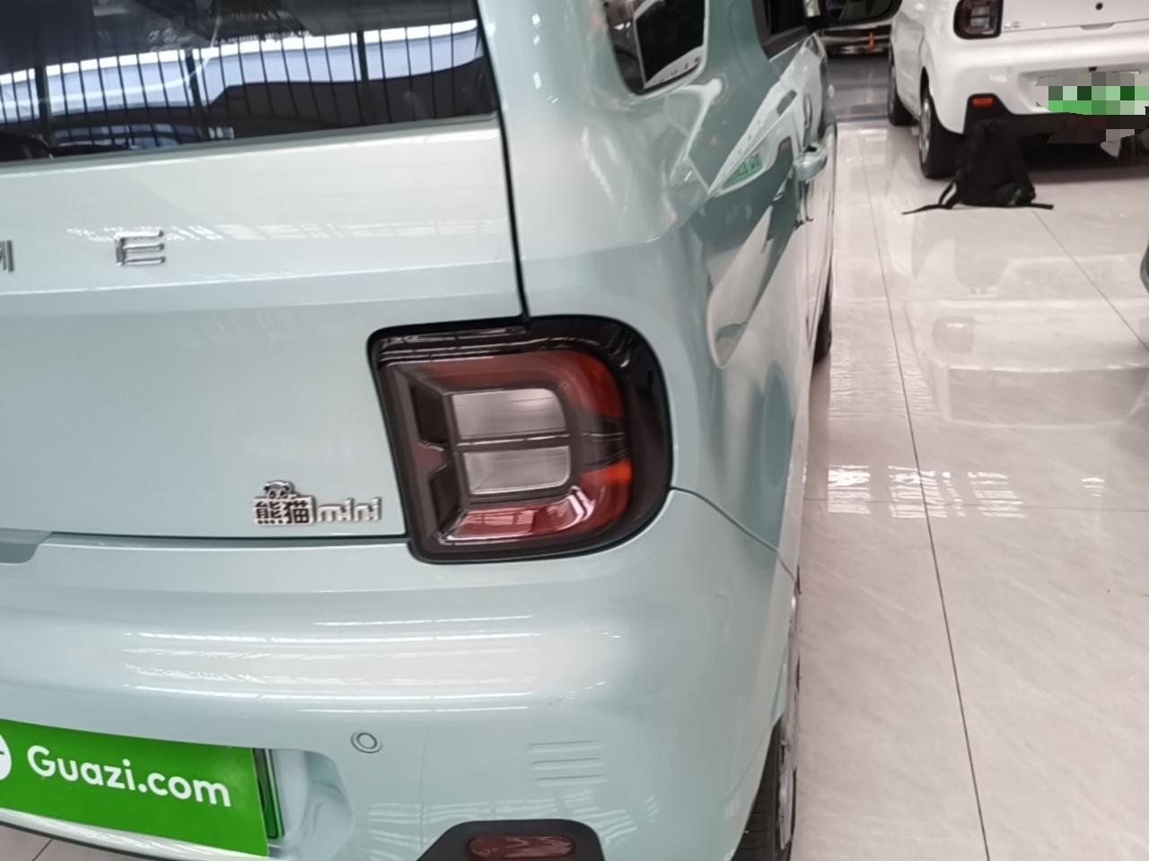 Geely Galaxy Panda 2024 Panda Mini 200km Endurance Bear — миниатюра 7