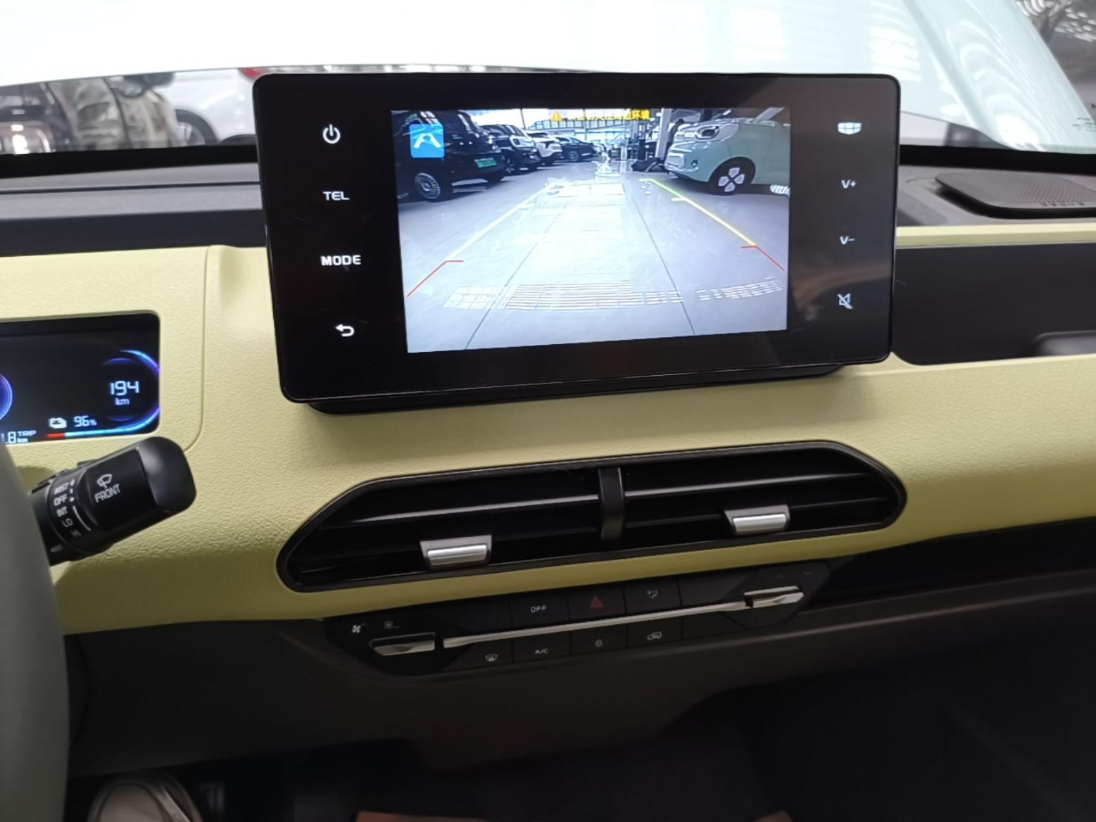 Geely Galaxy Panda 2024 Panda Mini 200km Endurance Bear — миниатюра 16