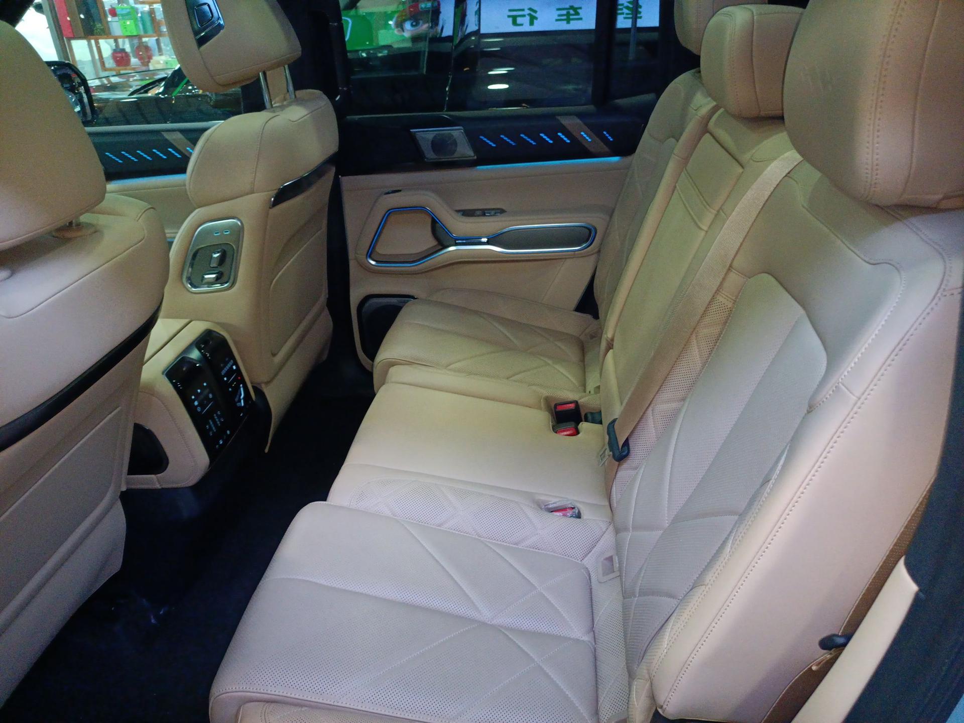 Formula Leopard 8 2025 Smart & Brave Flagship Edition 7 Seats — миниатюра 20