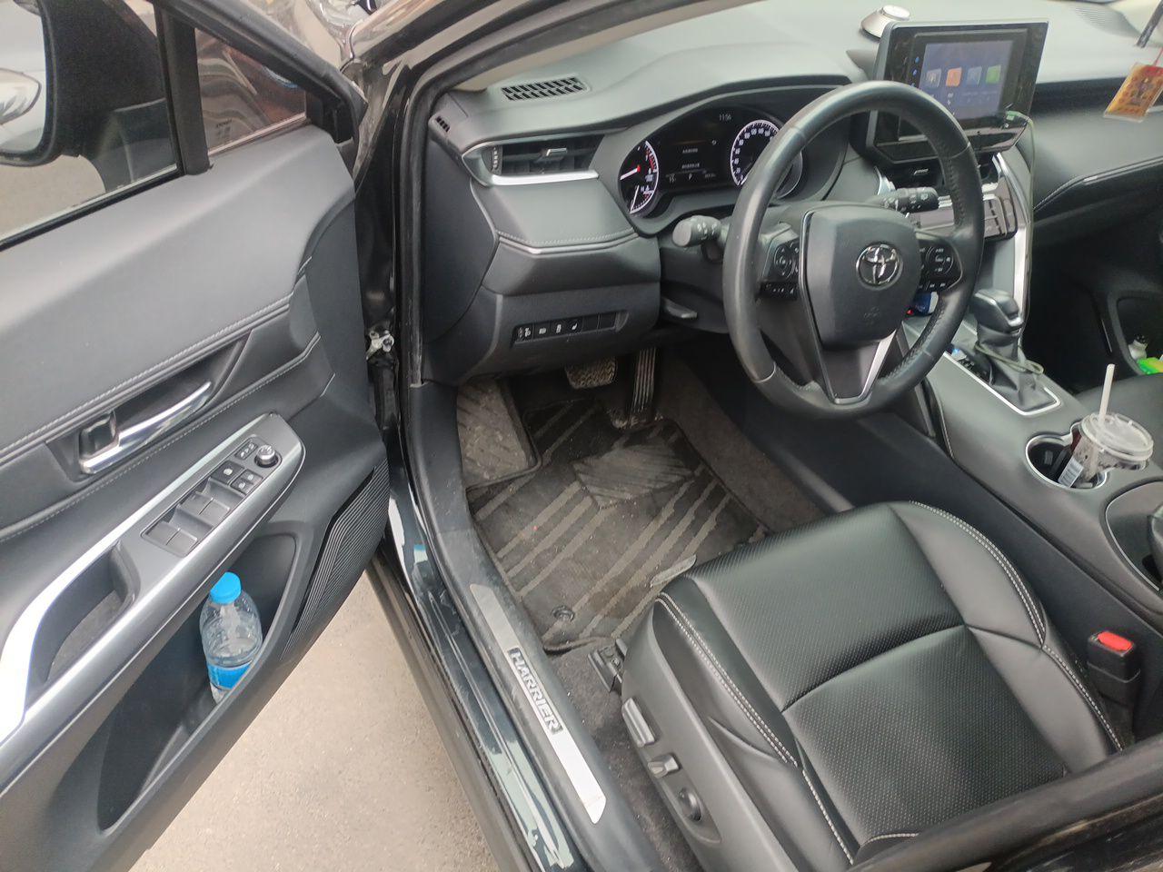 Toyota Harrier 2022 2.0L CVT Two-Wheel Drive Entry Version — миниатюра 17