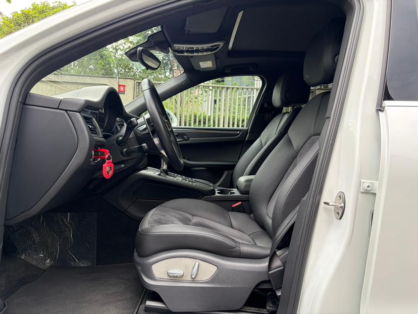 Porsche Macan 2016 Macan 2.0T — миниатюра 26